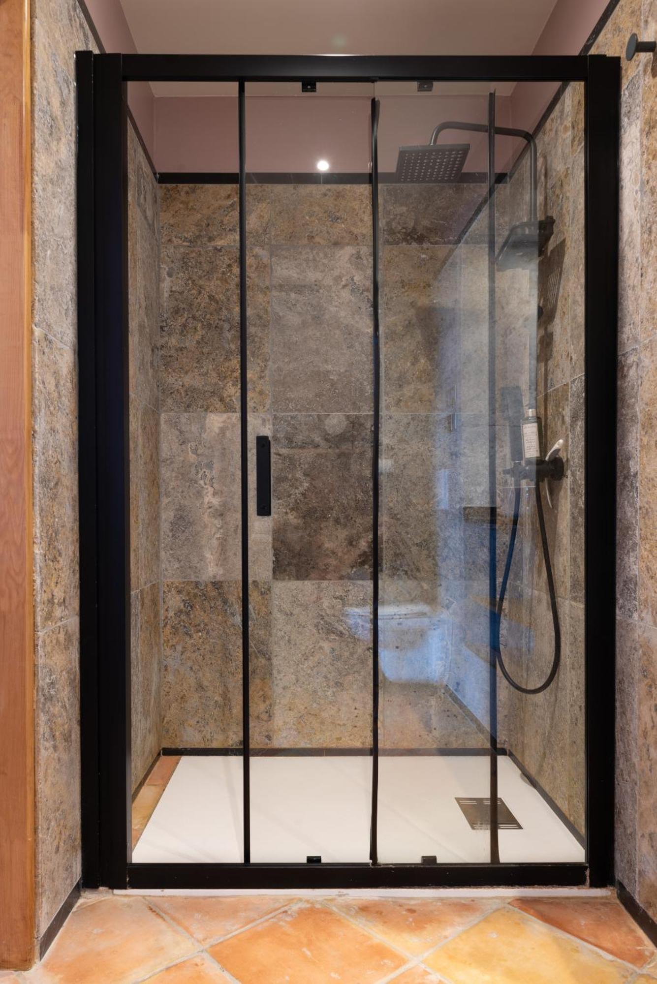 La Maison D'En Bas Des Seigneurs キュキュロン 部屋 写真