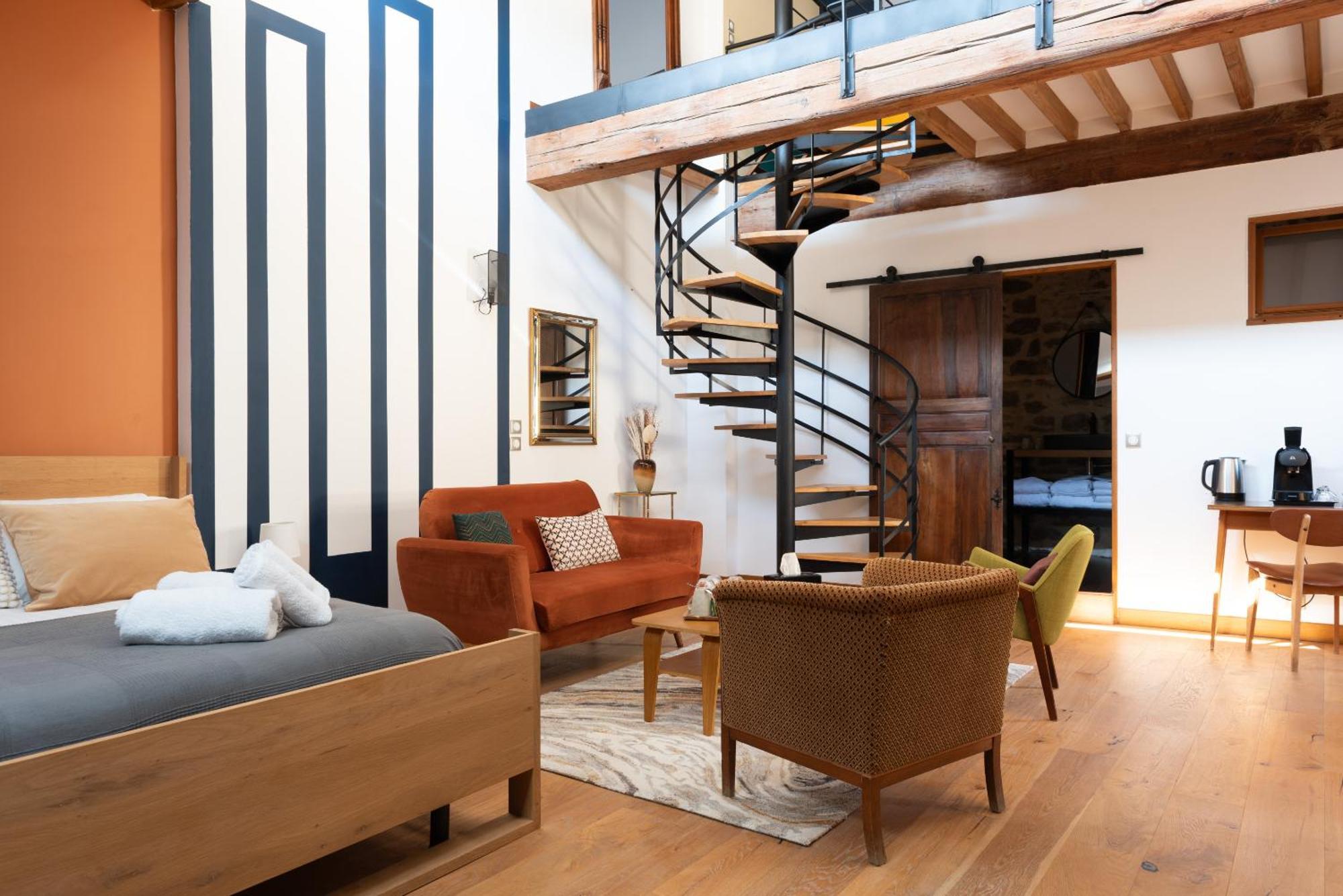 La Maison D'En Bas Des Seigneurs キュキュロン 部屋 写真